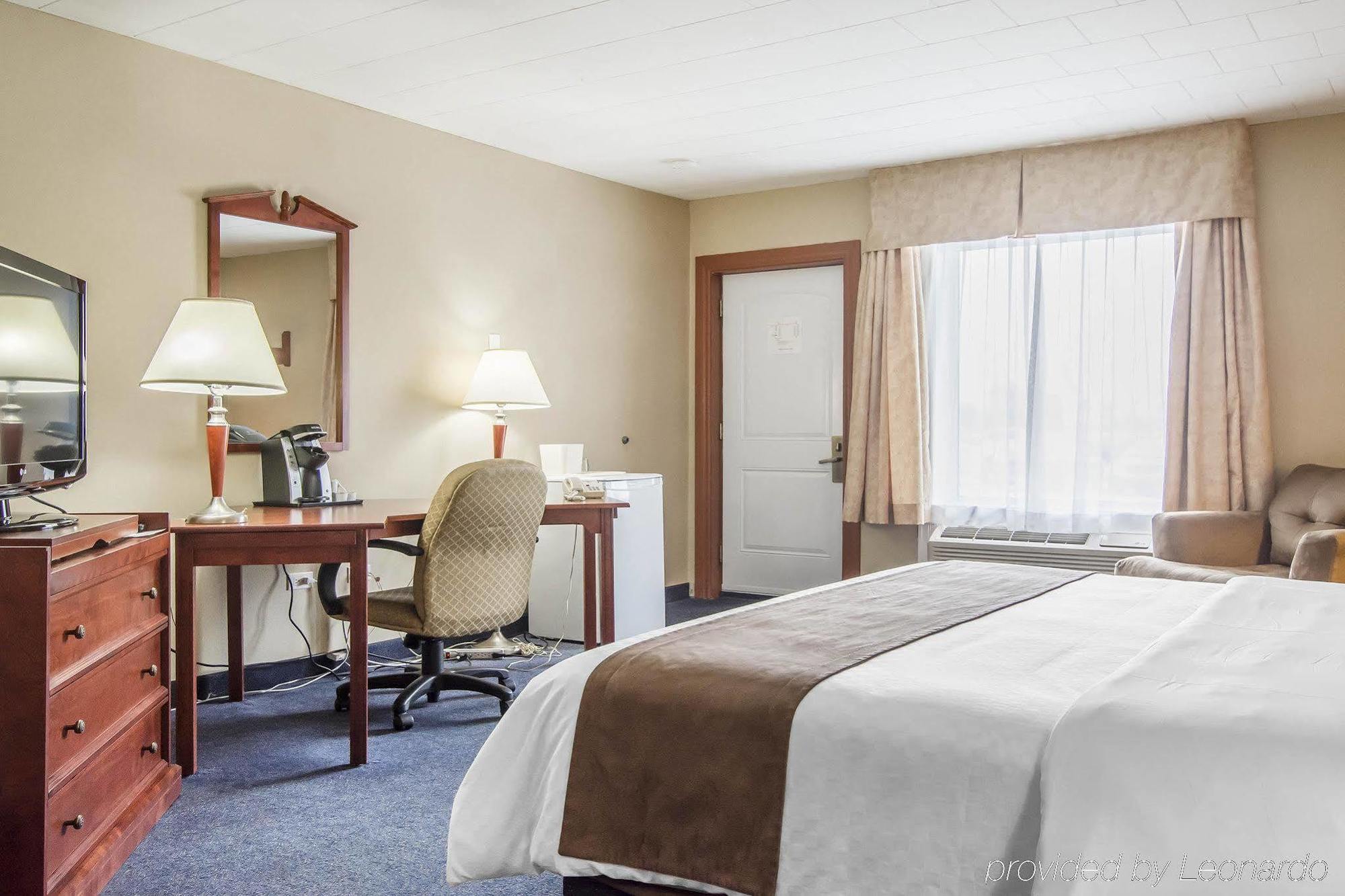 Hotel Danube Bleu Forestville Ngoại thất bức ảnh